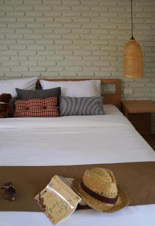 Yellow Moon Hotel Pattaya Extérieur photo